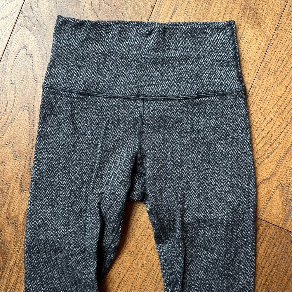 Lululemon Wunder Under Hi-Rise 7/8 Tight 25" - Picture 9 of 11
